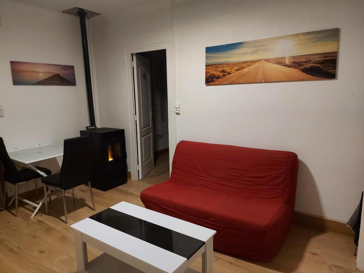 Le Studio D Olivia Avallon Eksteriør bilde